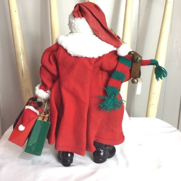 Possible Dreams Clothtique Loaded with Love Santa Christmas Figurine Decoration - Picture 8 of 12